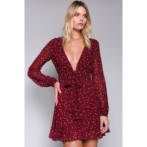 Skylar & Madison deep plunge maroon babydoll dress